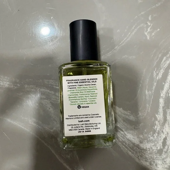 Lush black pearl perfume - Picture 4 of 4